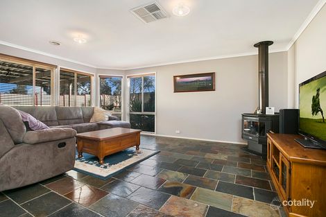 Property photo of 1 Millar Close Wallan VIC 3756