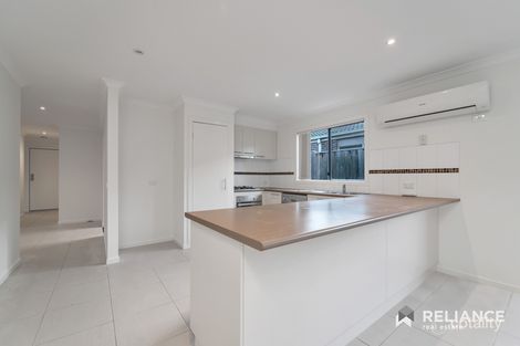 Property photo of 6 Marlin Crescent Point Cook VIC 3030