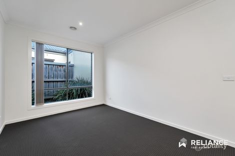 Property photo of 6 Marlin Crescent Point Cook VIC 3030