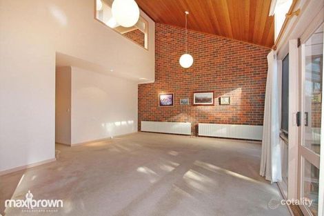 Property photo of 8A Binbrook Drive Croydon VIC 3136