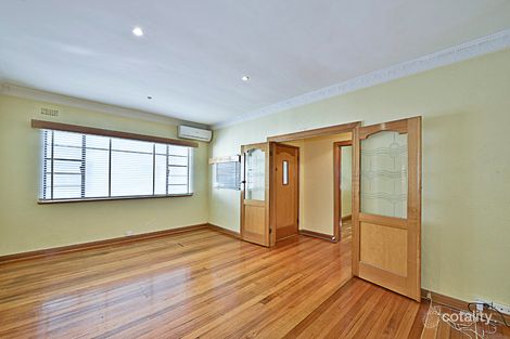 Property photo of 2/22 Ellesmere Road Windsor VIC 3181