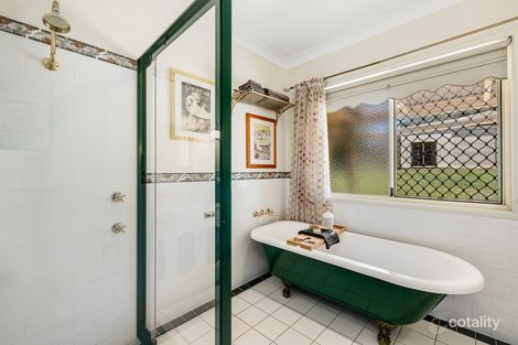 Property photo of 2 Pamela Court Highfields QLD 4352