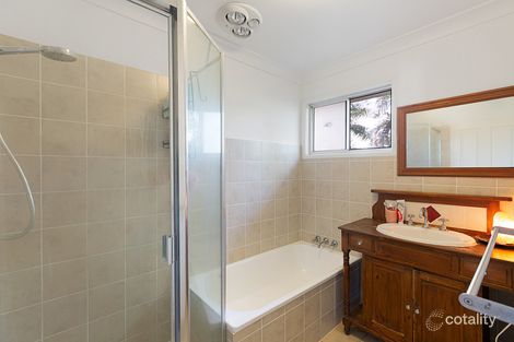 Property photo of 4 Saint Andrews Avenue Birkdale QLD 4159