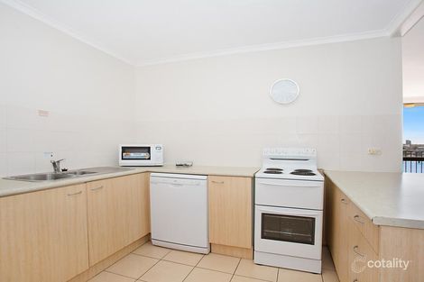 Property photo of 23/2940 Gold Coast Highway Surfers Paradise QLD 4217