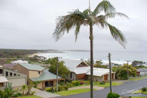 40 Ocean View Cres, Emerald Beach, NSW 2456