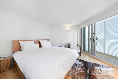 Property photo of 325/180-186 Campbell Parade Bondi Beach NSW 2026