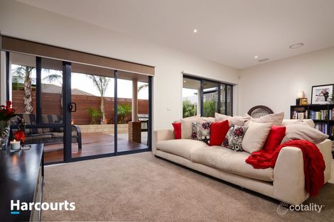 Property photo of 2 Trinity Court Patterson Lakes VIC 3197