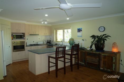 Property photo of 18 Bloomfield Place Beerwah QLD 4519