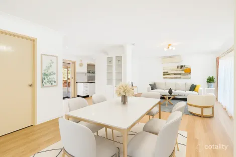 Property photo of 10 Glenmaggie Close Narara NSW 2250