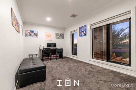 Property photo of 63 Bradman Drive Cranbourne West VIC 3977