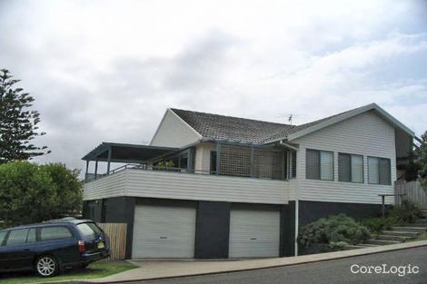 Property photo of 1 Cain Street Redhead NSW 2290