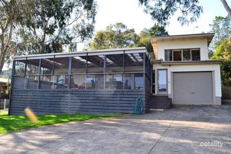 4 Lake Valley Dr, Goughs Bay, VIC 3723