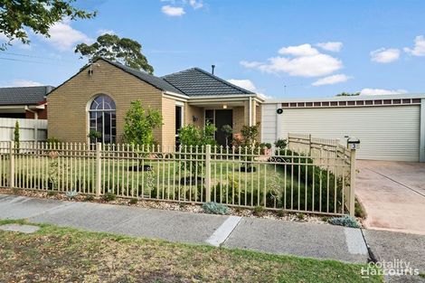 3 Laurel Cres, Carrum Downs, VIC 3201