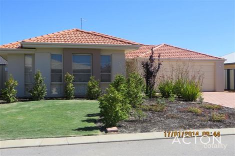 Property photo of 14 Scottsdale Turn Meadow Springs WA 6210