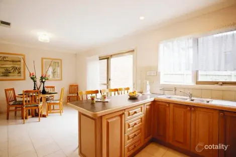 Property photo of 1/2 Laxdale Road Camberwell VIC 3124
