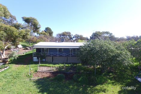 Property photo of 28 Leake Road Coondle WA 6566