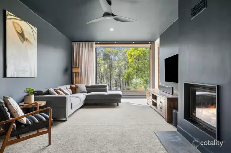 Property photo of 11 Kinter Road Eganstown VIC 3461