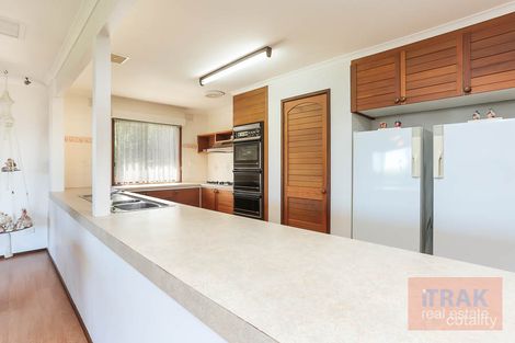 Property photo of 5 Chinook Crescent Mooroolbark VIC 3138