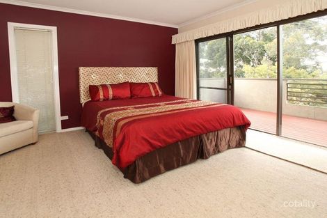 Property photo of 12 Timbertop Court Mooroolbark VIC 3138