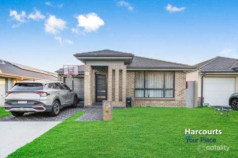 Property photo of 15 Latona Crescent Ropes Crossing NSW 2760