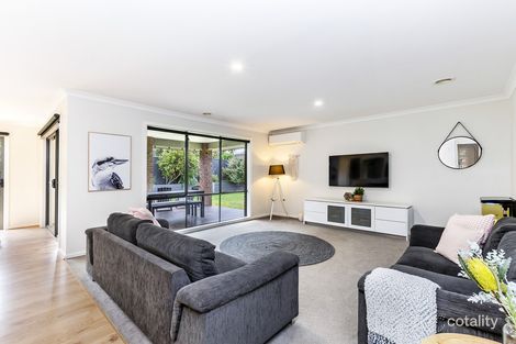 Property photo of 16 Armytage Avenue Dennington VIC 3280