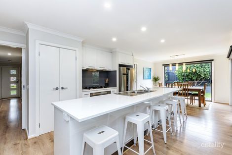 Property photo of 16 Armytage Avenue Dennington VIC 3280