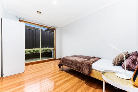 Property photo of 38 Jarryd Crescent Berwick VIC 3806