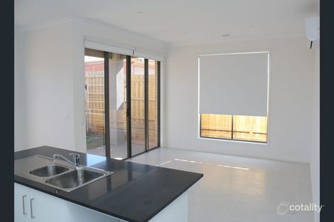 Property photo of 5/1A Barry Street Maddingley VIC 3340