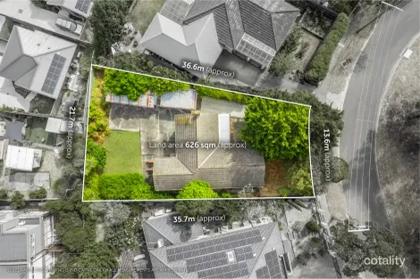 Property photo of 11 Huon Grove Ashburton VIC 3147