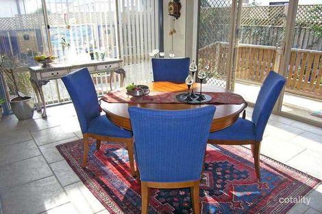 Property photo of 23 Bluestone Gardens Jerrabomberra NSW 2619