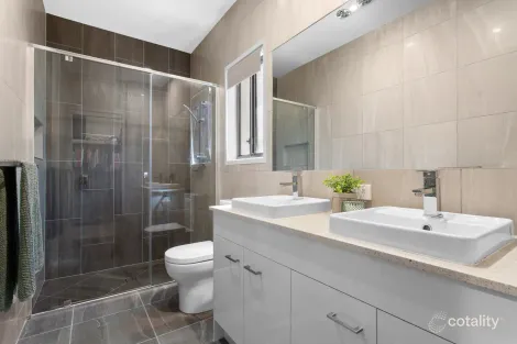 Property photo of 53 Birchgrove Circuit Baringa QLD 4551