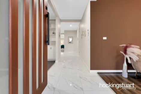 Property photo of 24 Stonewall Drive Donnybrook VIC 3064