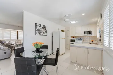 Property photo of 15 Andina Crescent Ferny Hills QLD 4055