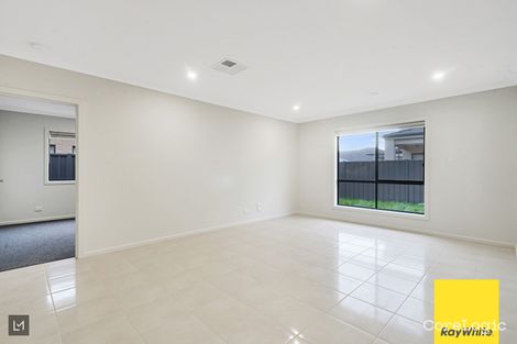 Property photo of 23 Guidance Way Tarneit VIC 3029