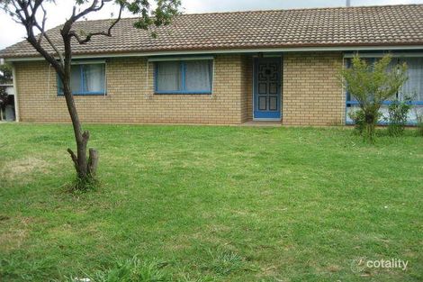 7 Memagong St, Young, NSW 2594