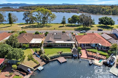 54 Elizabeth Pde, Forster, NSW 2428