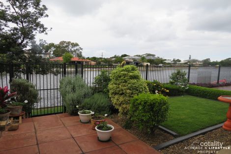 Property photo of 14 Apollo Crescent Beachmere QLD 4510