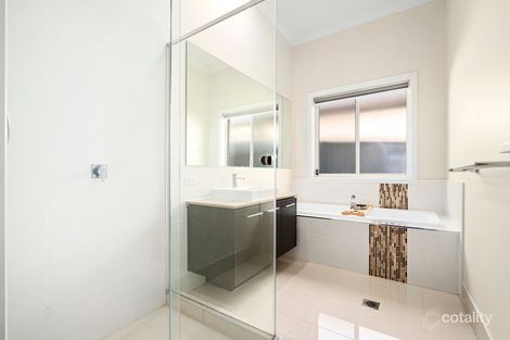 Property photo of 42 Sinclair Parade Jordan Springs NSW 2747