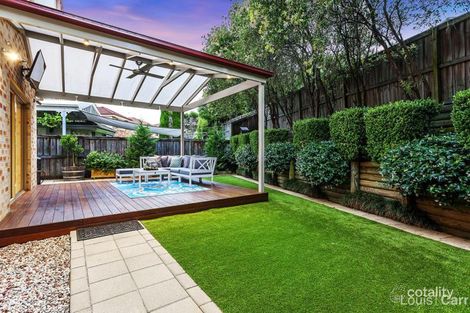 Property photo of 15 Fernbrook Place Castle Hill NSW 2154