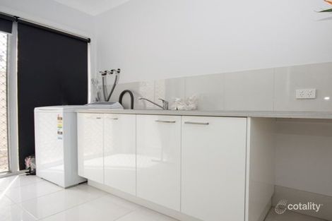 Property photo of 2/2A Warwick Road Wodonga VIC 3690