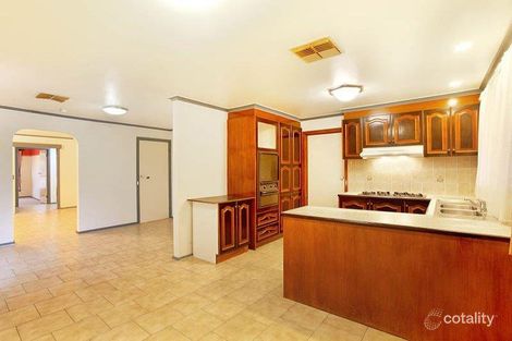 Property photo of 1 Windeatt Close Mill Park VIC 3082