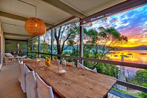 Property photo of 31 Hardys Bay Parade Killcare NSW 2257