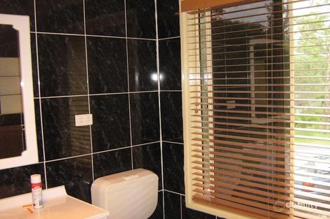 Property photo of 18 Wheatley Court Regency Downs QLD 4341