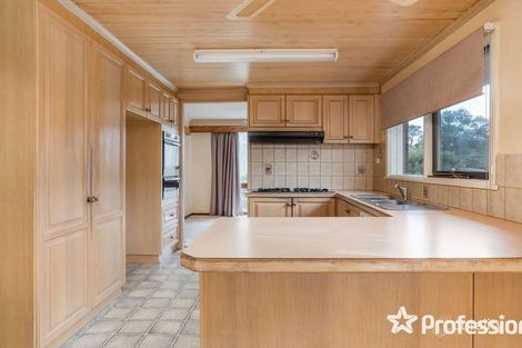 Property photo of 23 Lancaster Place Chirnside Park VIC 3116