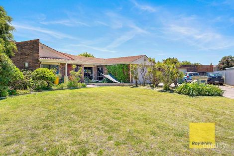 22 Crest Ct, Thornlie, WA 6108