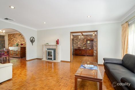 Property photo of 10 Garden Court West Pennant Hills NSW 2125