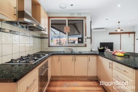 Property photo of 252 Gallaghers Road Glen Waverley VIC 3150