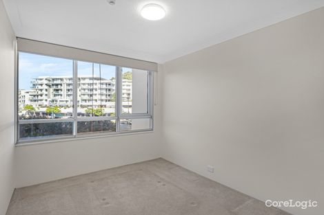 Property photo of 2F/52 Goodwin Terrace Burleigh Heads QLD 4220