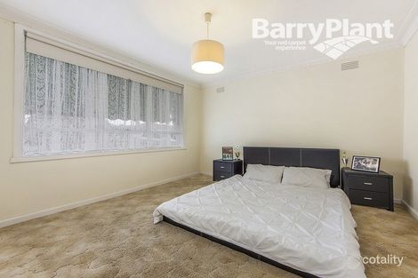 34 Leonard Ave, St Albans, VIC 3021