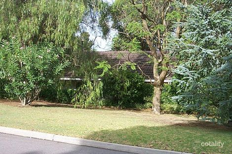 5 Mader Cres, Mount Nasura, WA 6112